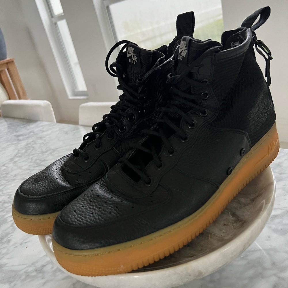 Nike High Top Sneakers